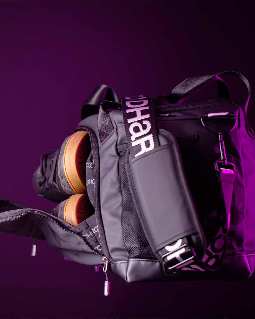 30L Duffle Bag | Black | UNISEX ACCESSORIES | DHaRCO | Image 6 of 9