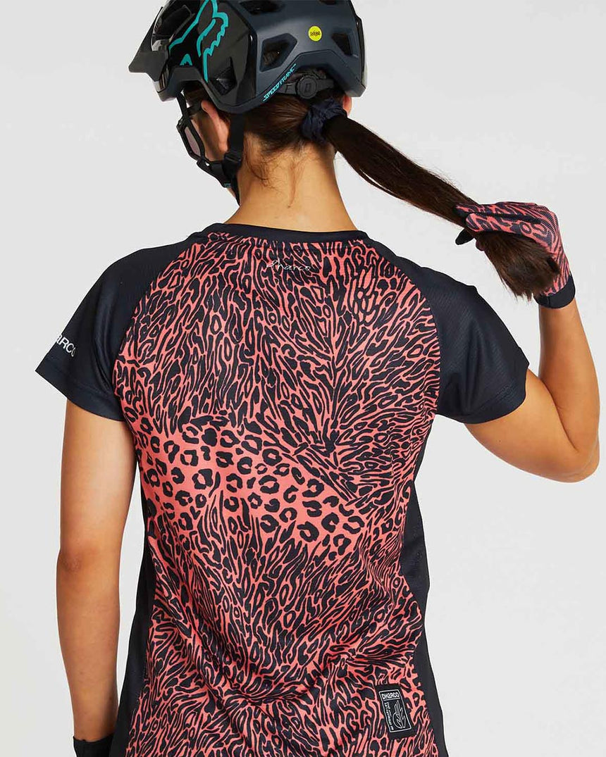 Womens Short Sleeve Jersey | Matina | Short Sleeves | WOMENS TOPS | DHaRCO | Image 3 of 4