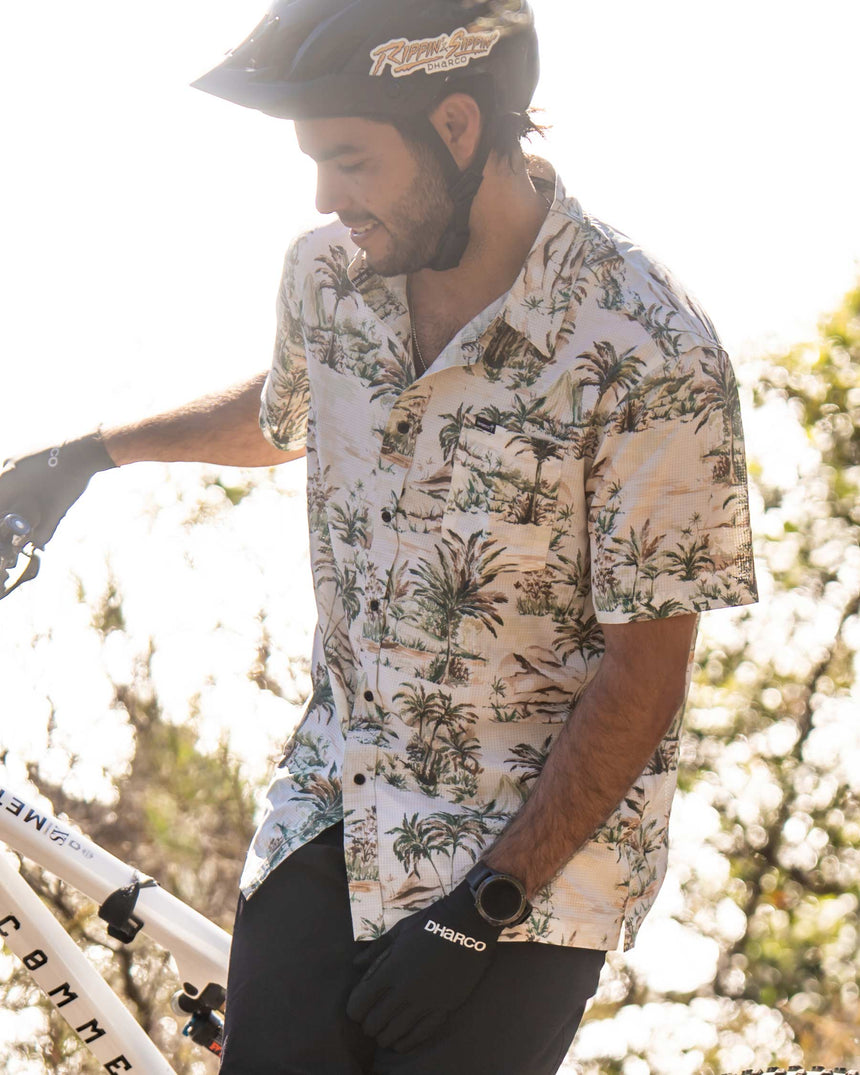 Party Shirt Tech pour homme | Perdu | Manches courtes | HAUTS POUR HOMMES | DHaRCO | Image 6 sur 7