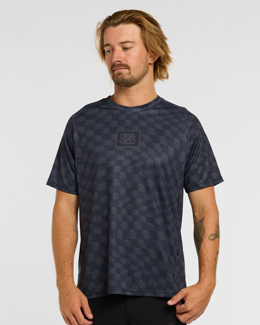 Maillot à manches courtes pour homme | Reality Check | Manches courtes | HAUTS POUR HOMMES | DHaRCO | Image 1 sur 8
