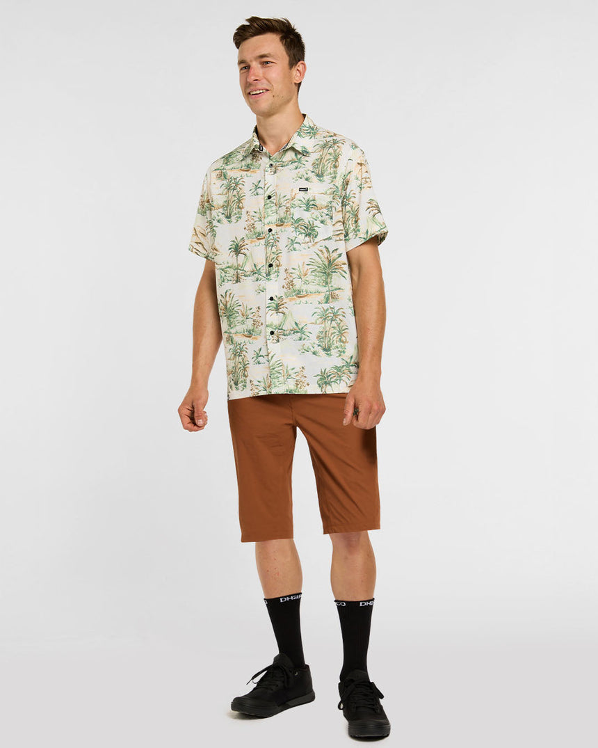 Party Shirt Tech pour homme | Perdu | Manches courtes | HAUTS POUR HOMMES | DHaRCO | Image 4 sur 7