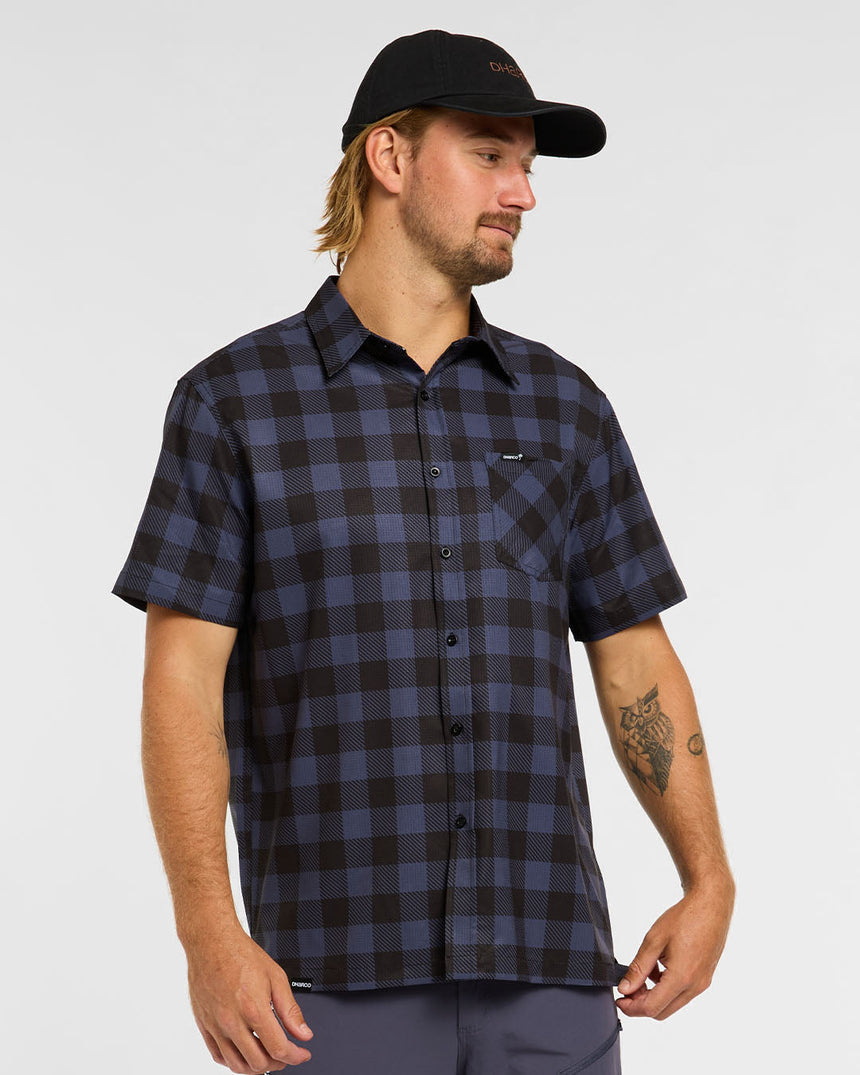 Party Shirt Tech pour homme | Jet | Manches courtes | HAUTS POUR HOMMES | DHaRCO | Image 4 sur 6