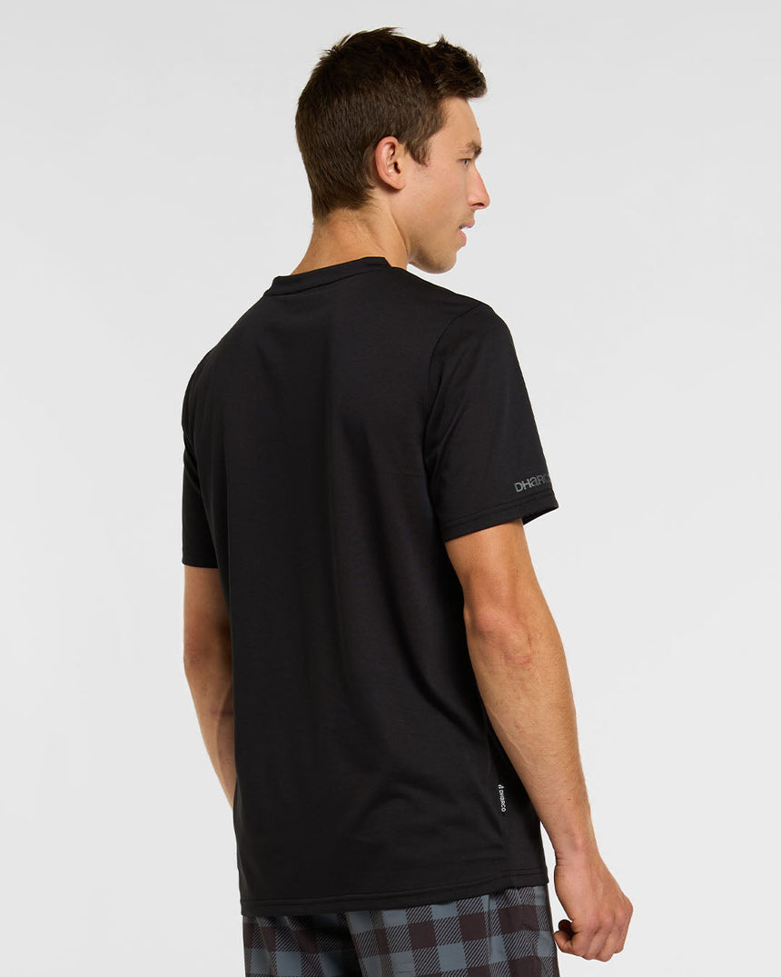 T-shirt Tech pour hommes | Empreinte | Manches courtes | HAUTS POUR HOMMES | DHaRCO | Image 2 sur 6