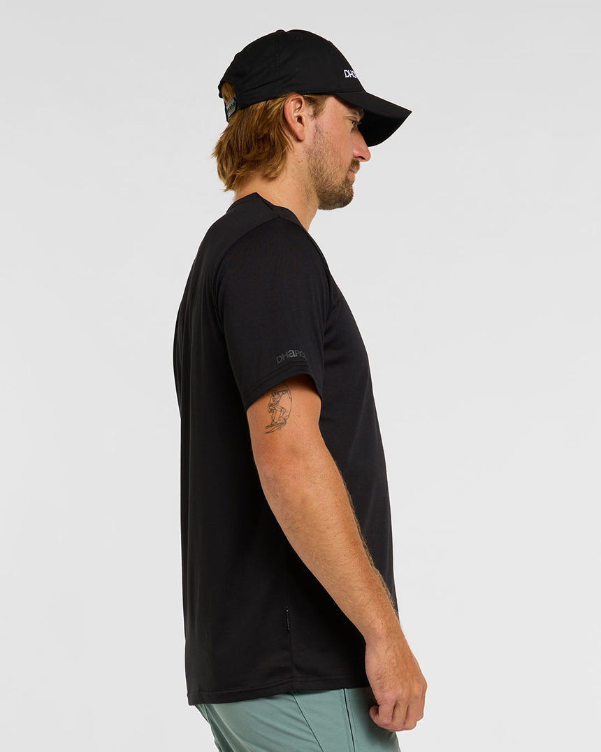 T-shirt Tech pour hommes | Empreinte | Manches courtes | HAUTS POUR HOMMES | DHaRCO | Image 4 sur 6