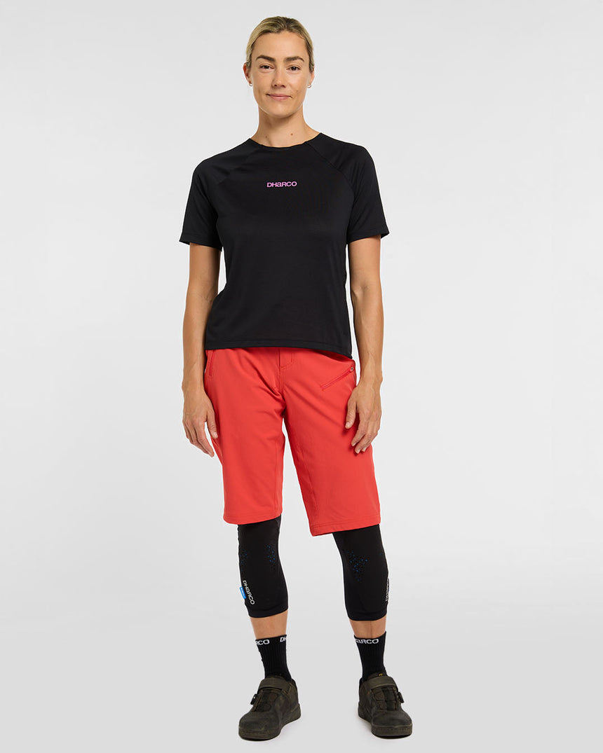 Shorts Gravity pour femmes | Flare | Courte gravité | BAS POUR FEMME | DHaRCO | Image 5 sur 5