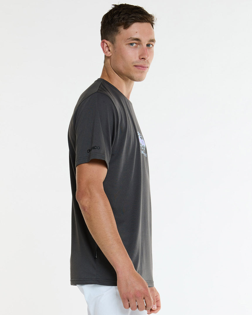 T-shirt technique pour homme | Charbon de bois | Manches courtes | HAUTS POUR HOMMES | DHaRCO | Image 4 sur 7