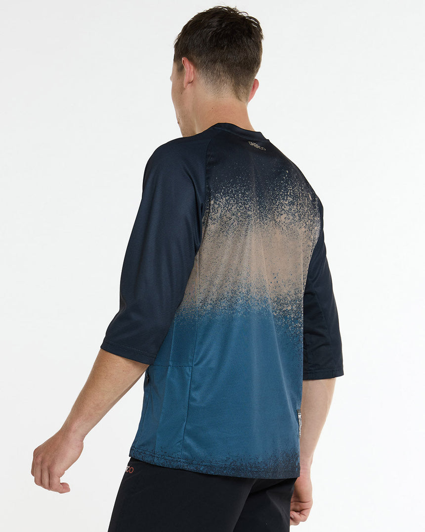 Maillot à manches 3/4 pour homme | Eaux poussiéreuses | Manches 3/4 | HAUTS POUR HOMMES | DHaRCO | Image 2 sur 6