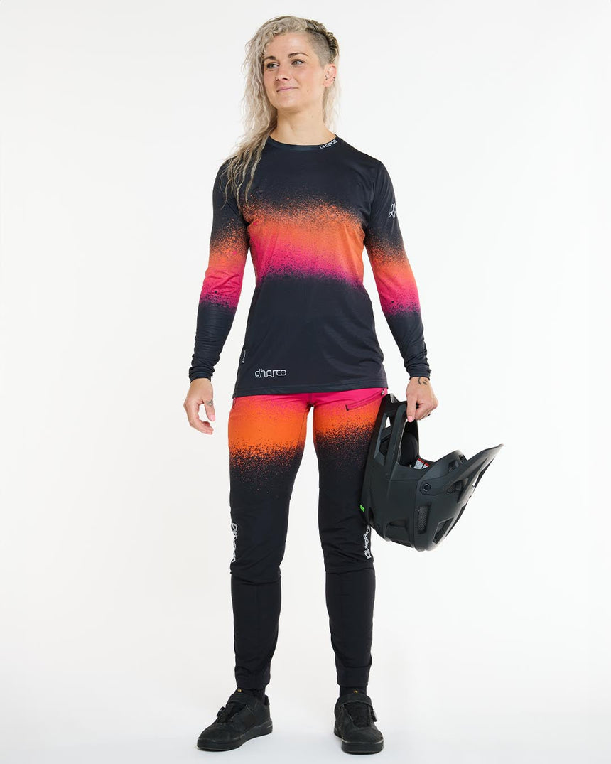 Pantalon de gravité pour femmes | Noir Serpent | Pantalon de gravité | BAS POUR FEMME | DHaRCO | Image 4 sur 6