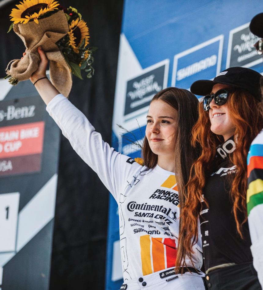 Womens Gravity Jersey | Pinkbike Team Replica White