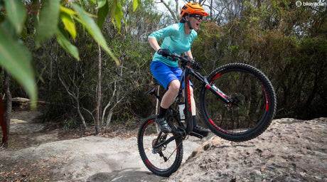 Bike Radar reviews DHaRCO ladies kit