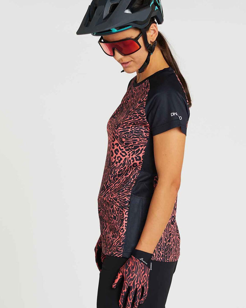 Womens Short Sleeve Jersey | Matina | Short Sleeves | WOMENS TOPS | DHaRCO | Image 4 of 4