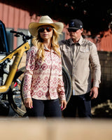 Womens Tech Long Sleeve Shirt | Rachel Strait Signature - Round Up