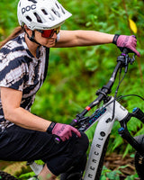 Womens Race Glove | Wild Ginger