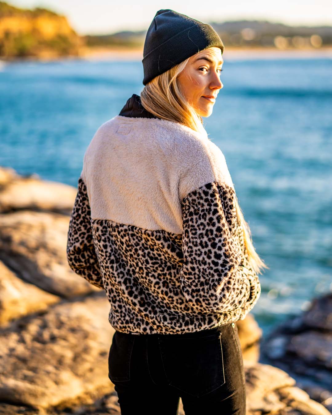 Womens Sherpa Half Zip Fleece | Leopard – DHaRCO CANADA