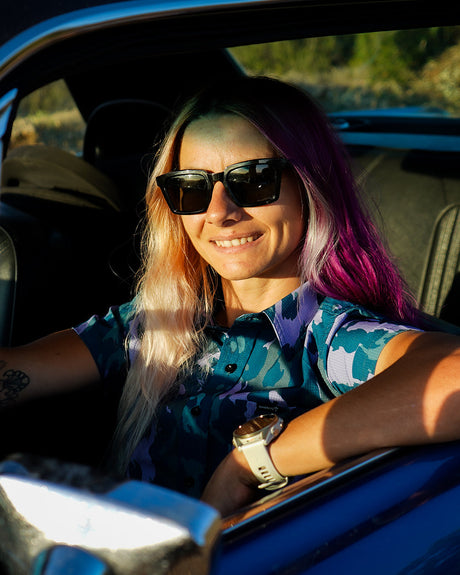 Womens Tech Party Shirt | Isa Signature - Purple Leopard
