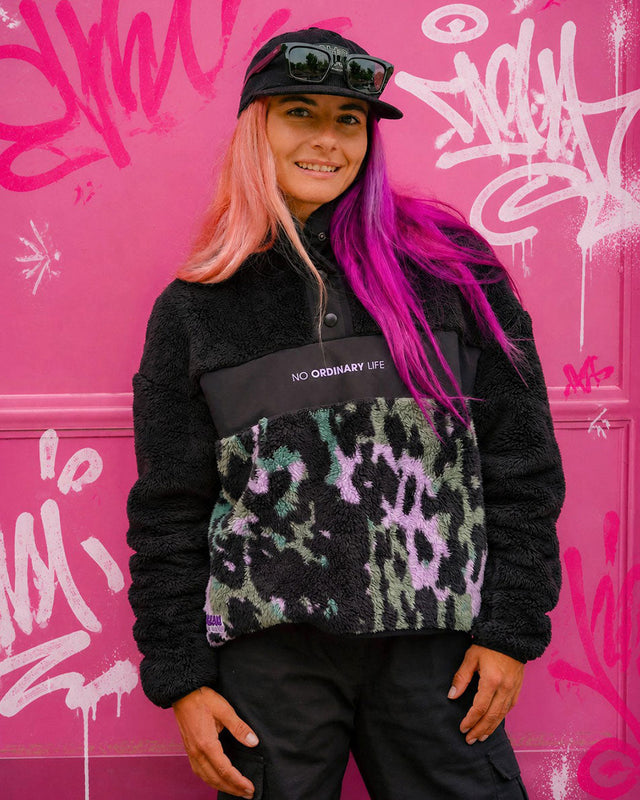 Sherpa pour femme | Isa Signature - Violet Leopard | FEMMES HAUTS Sweats et Polaires | SHERPA | SHERPA | DHaRCO | VTT Image 1 sur 8